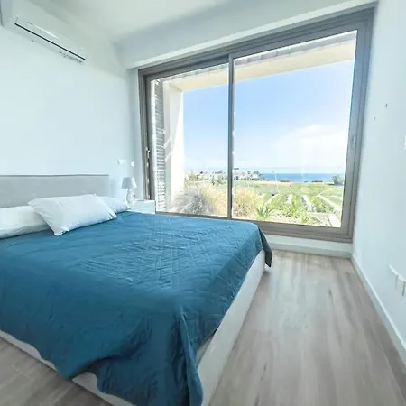 Azure Breeze - Roof Garden & Sea Views Villa Protaras